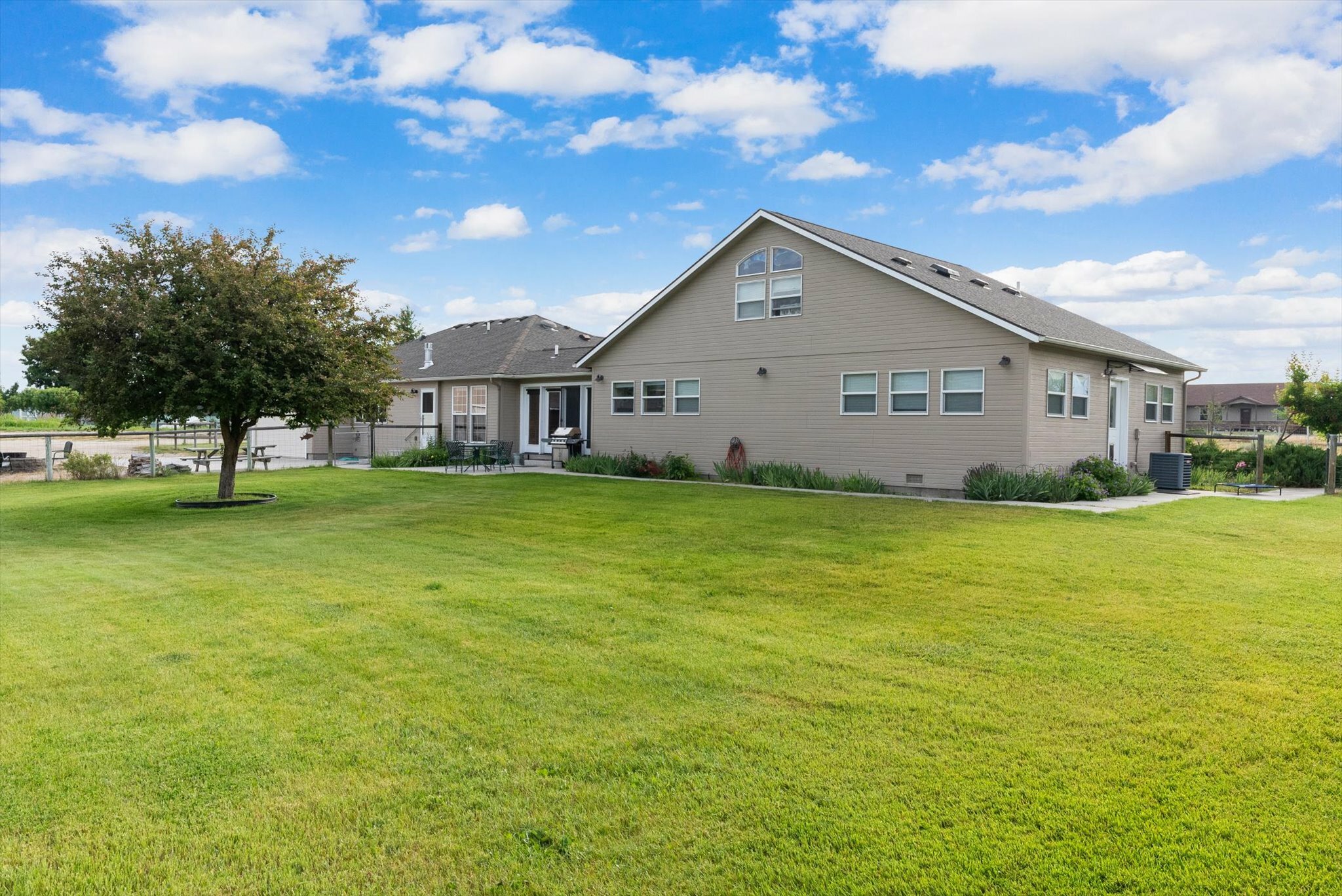 Property Photo: 3443 Baldwin Road MT 59870