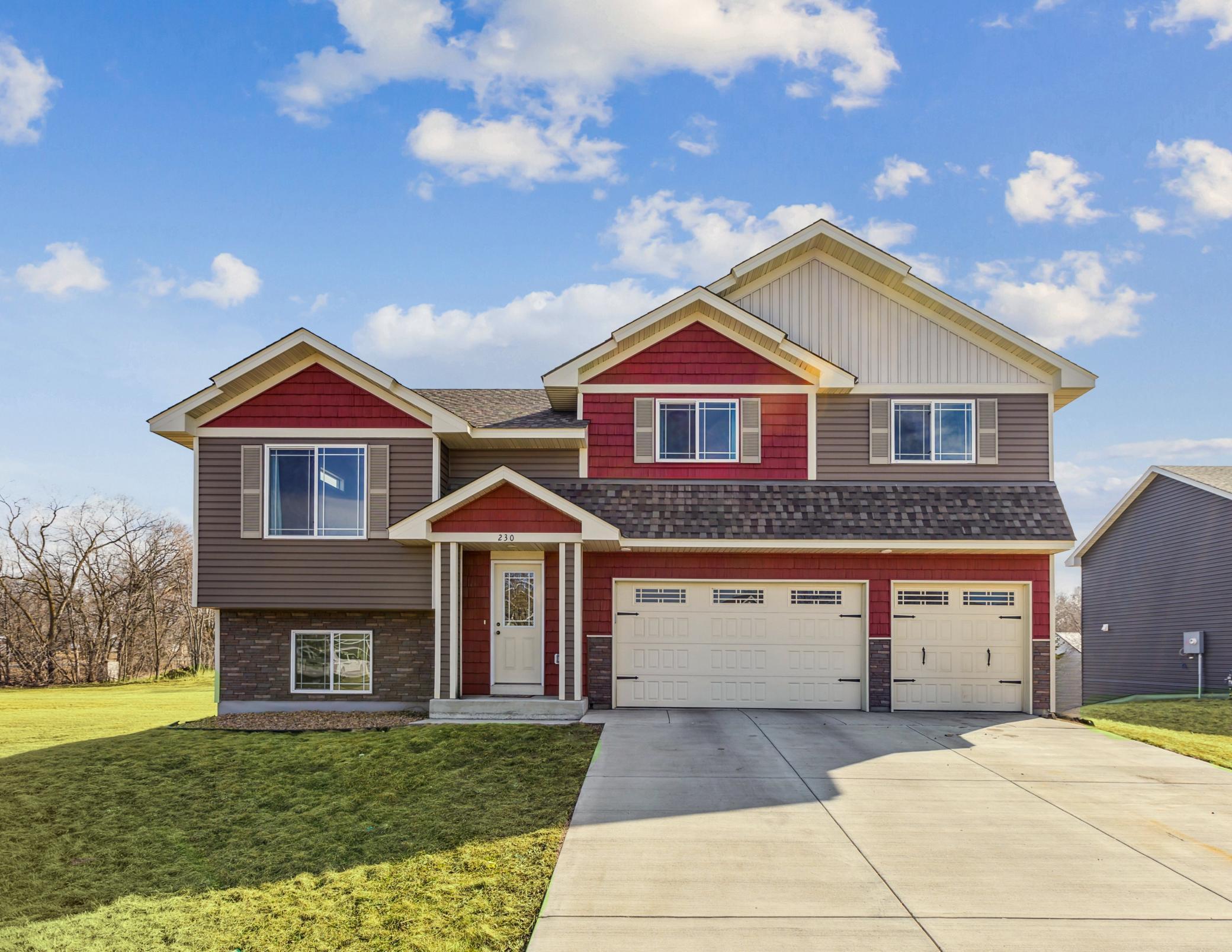 Property Photo: 230 Newspaper Run NE MN 55353