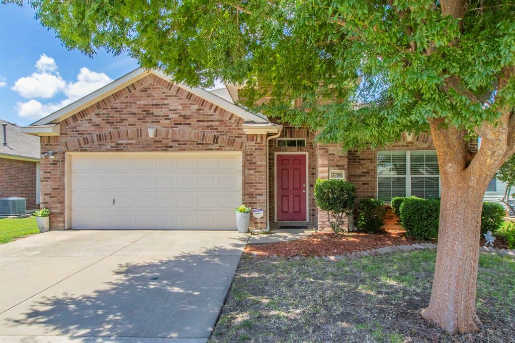 Property Photo: 2790 Sun Rise Lane TX 75052