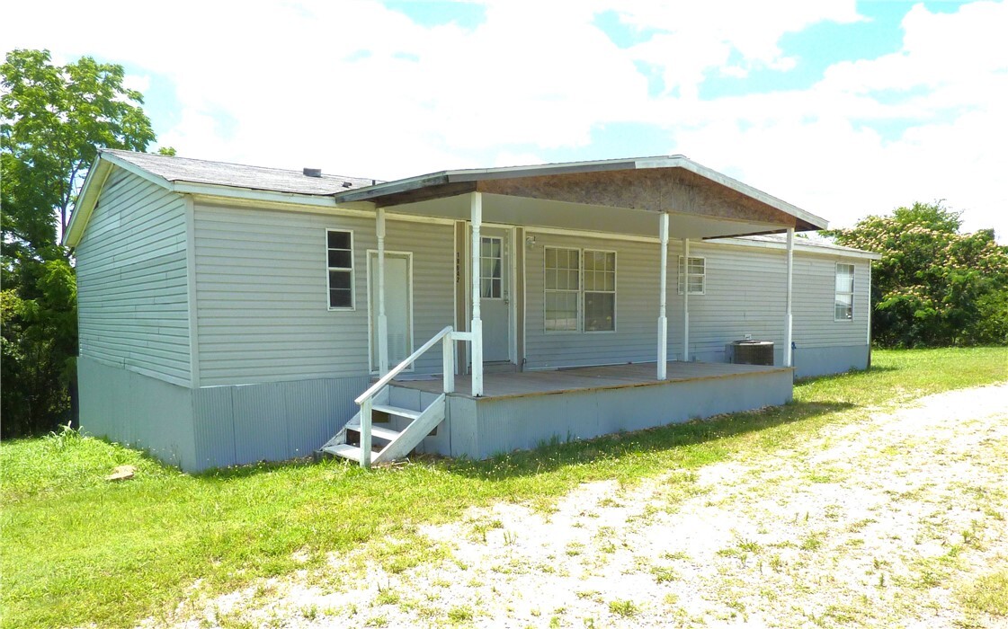 18942 N Hwy 65  Saint Joe Twp AR 72675 photo
