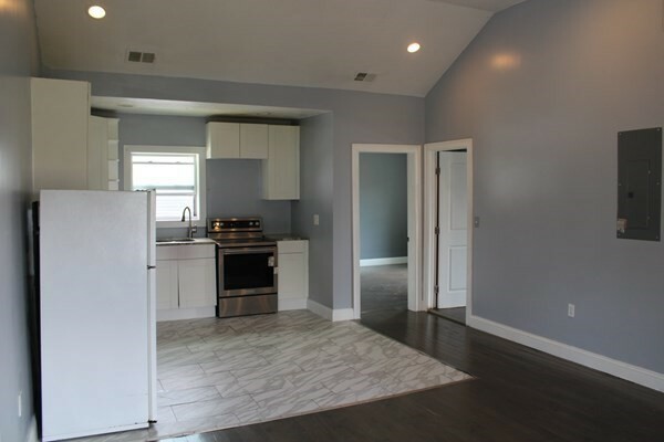 Property Photo:  211 Green St 2  MA 02301 