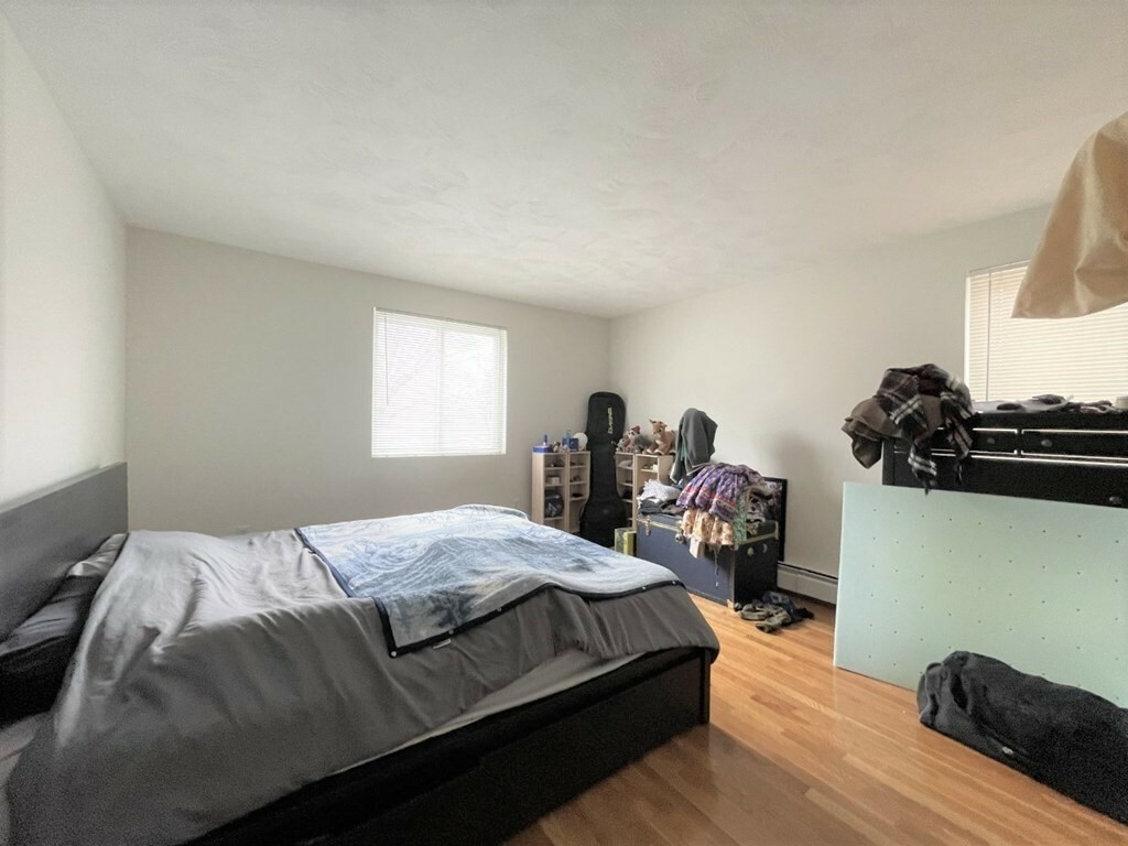 Property Photo:  6 McLean Pl 5  MA 02140 