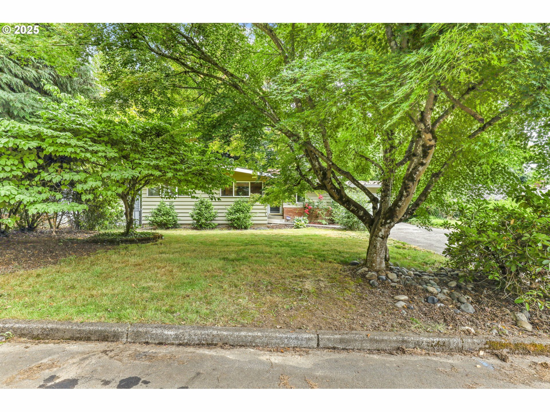 Property Photo: 5513 NE 45th St WA 98661