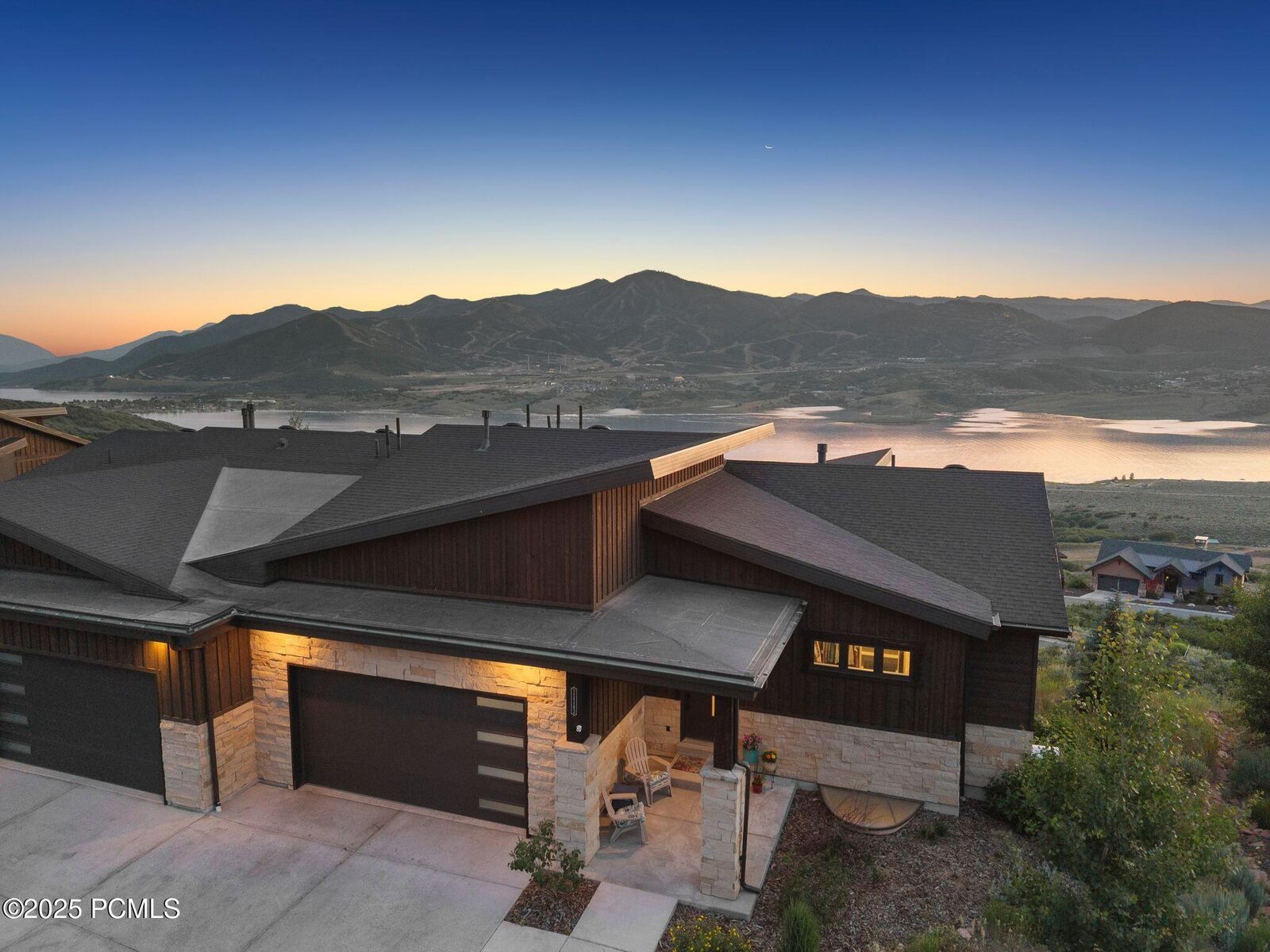 Property Photo:  11143 N Shoreline Drive  UT 84036 