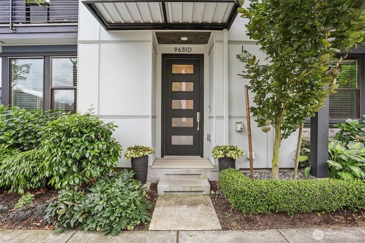 Property Photo: 9631 NE 183rd Street D WA 98011