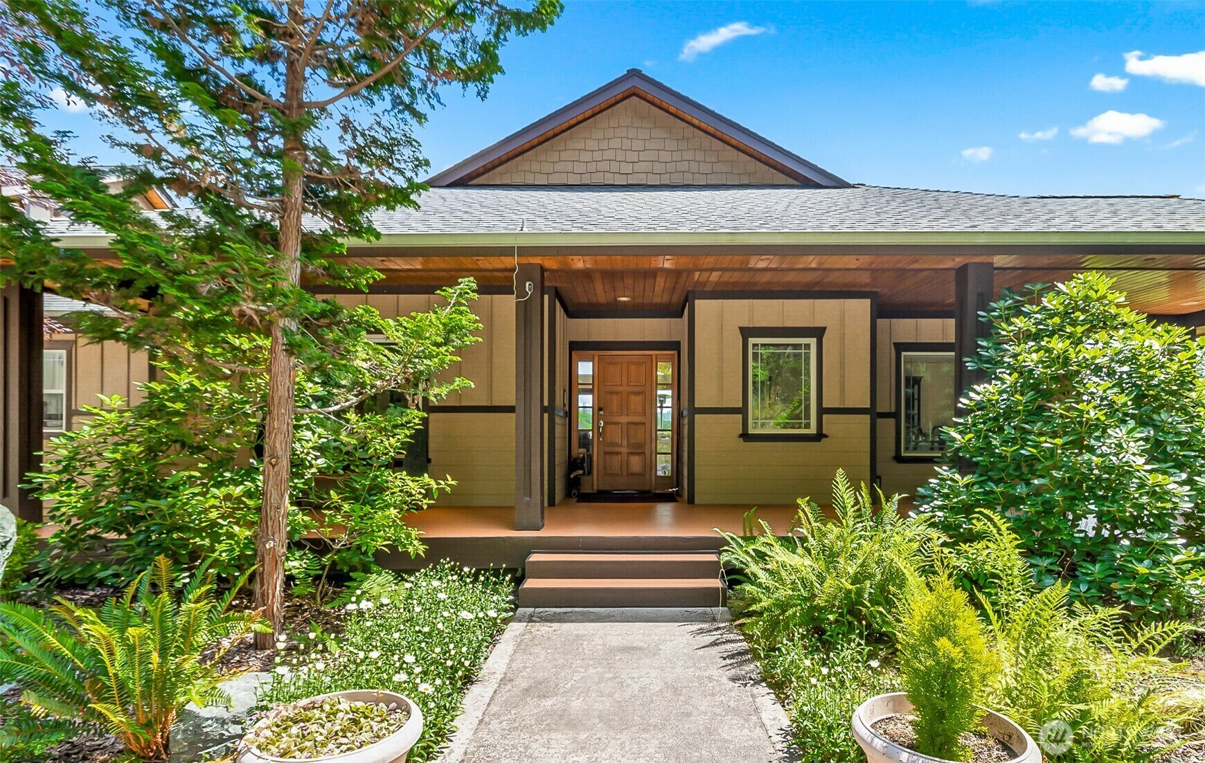 Property Photo: 23738 Carlson Place WA 98274