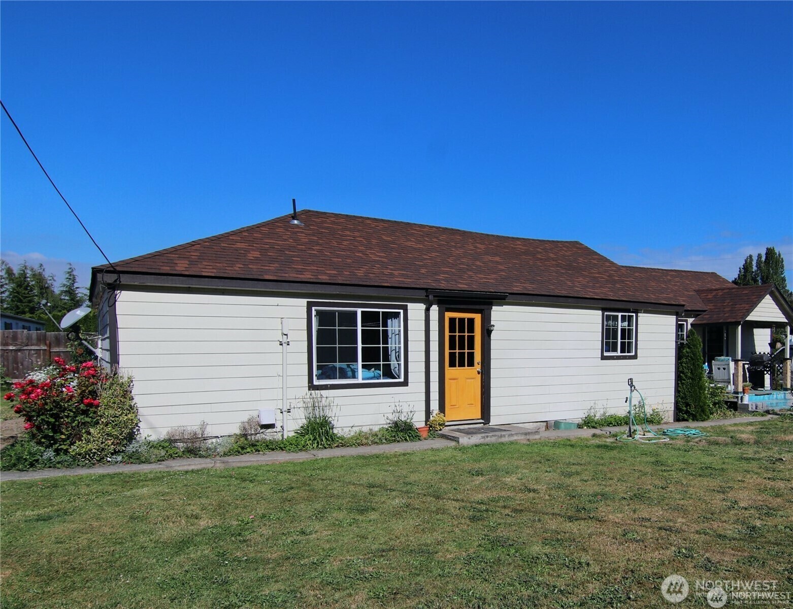 Property Photo:  124  Heuhslein Road  WA 98362 