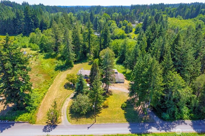 Property Photo:  125 NE Erickson Lane  WA 98370 
