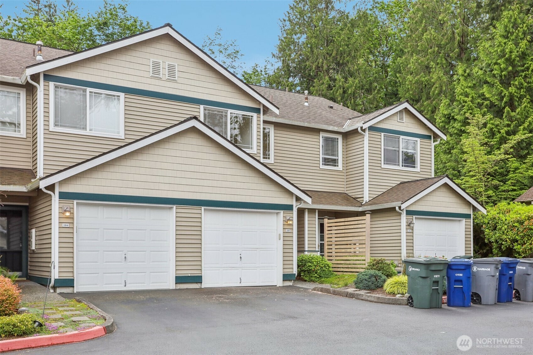 Property Photo: 21616 9th Avenue SE C-105 WA 98021