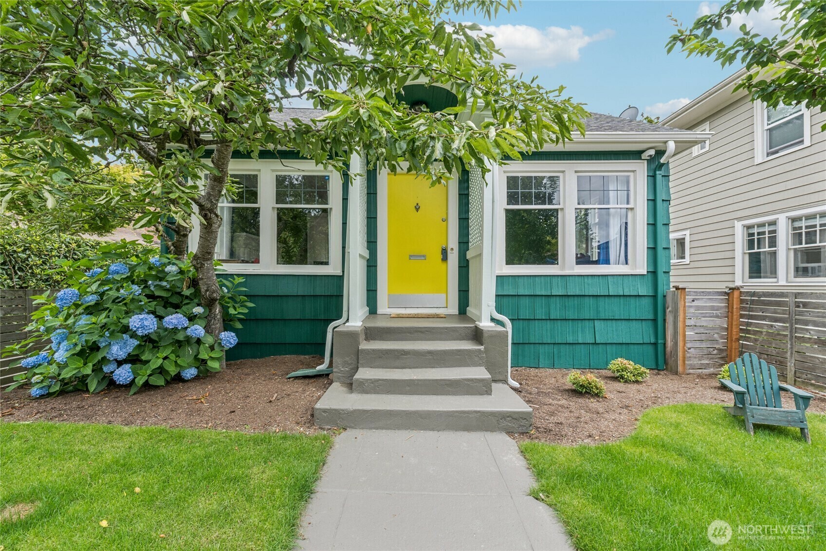 2726  34th Avenue S  Seattle WA 98144 photo