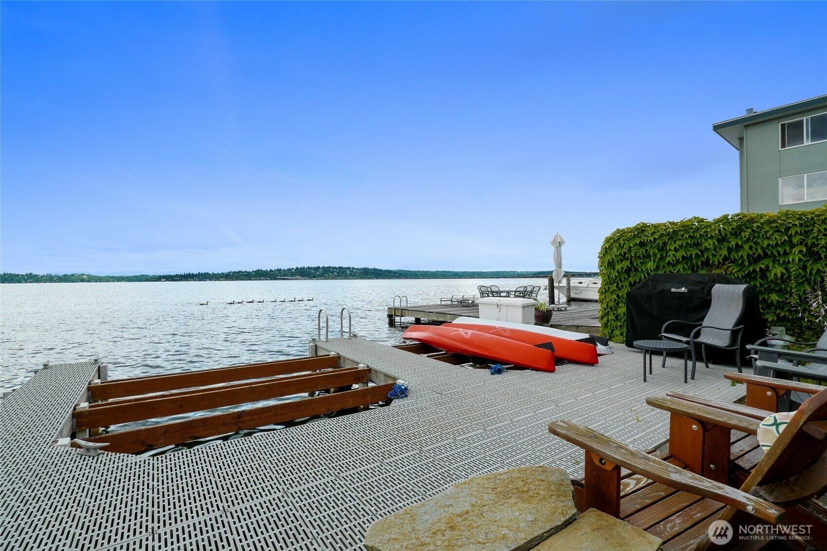 Property Photo: 506 Lakeside Avenue S W1 WA 98144