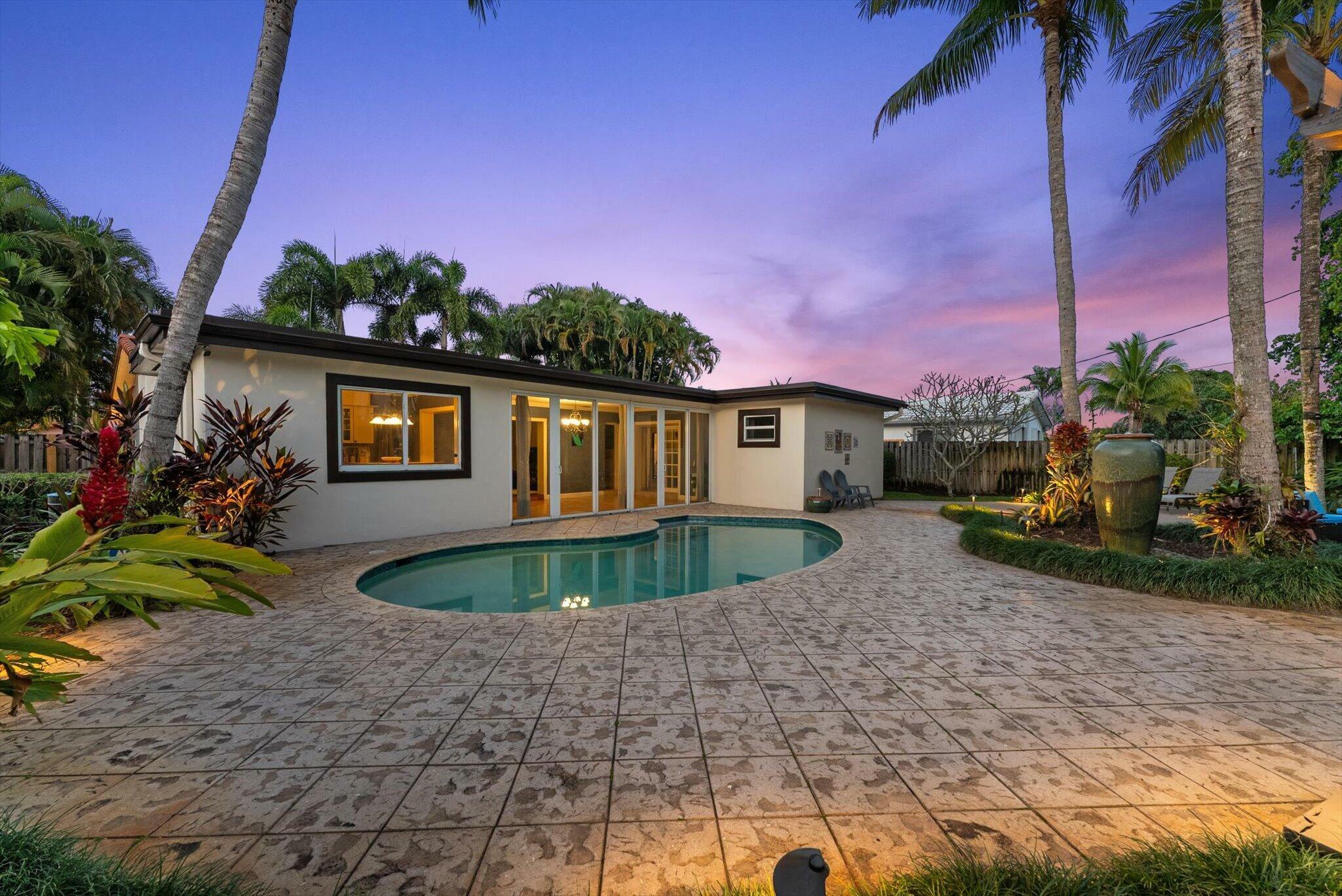 Property Photo:  5308 Harrison Street  FL 33021 