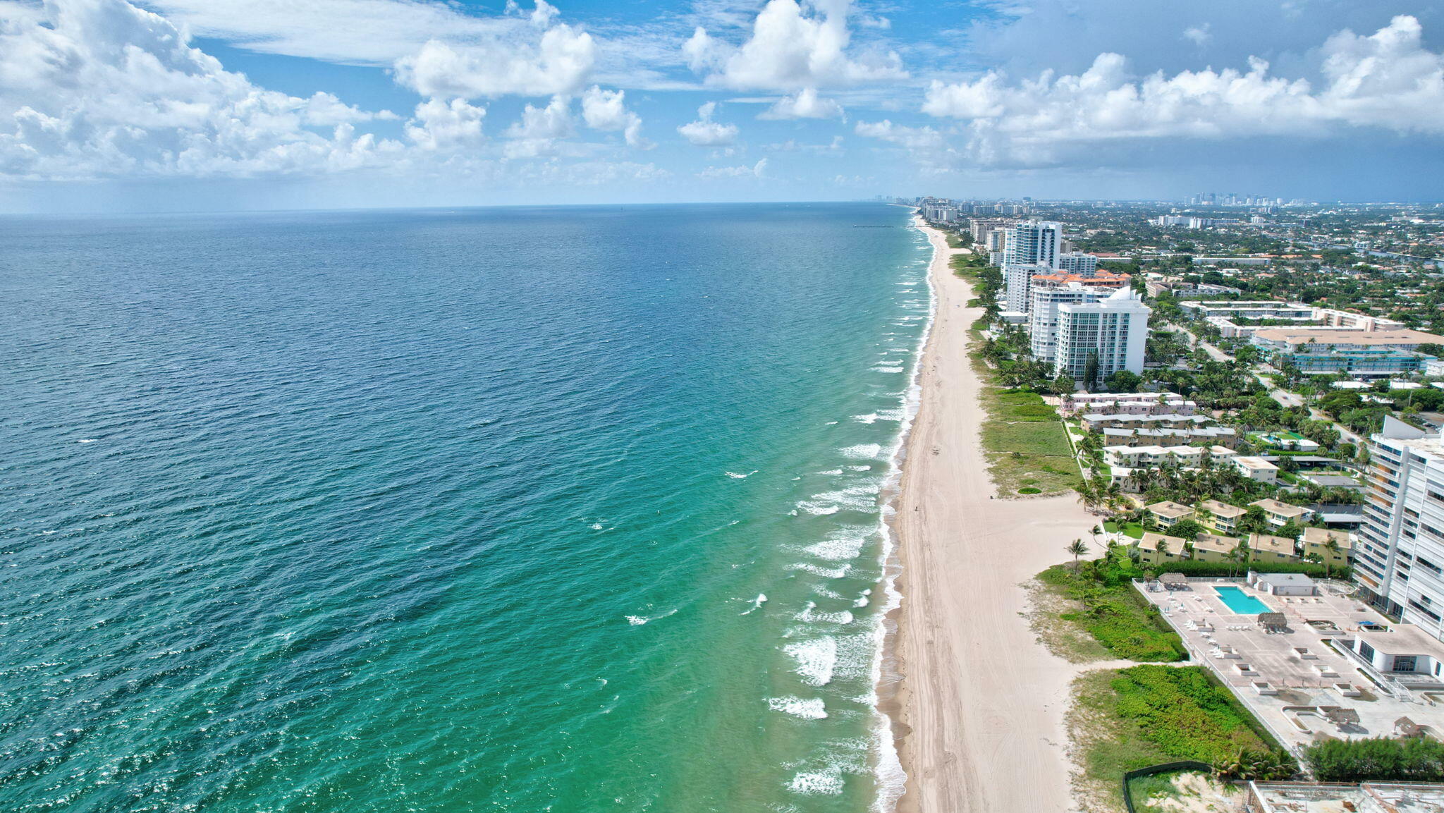 Property Photo: 1361 S Ocean Boulevard 509 FL 33062