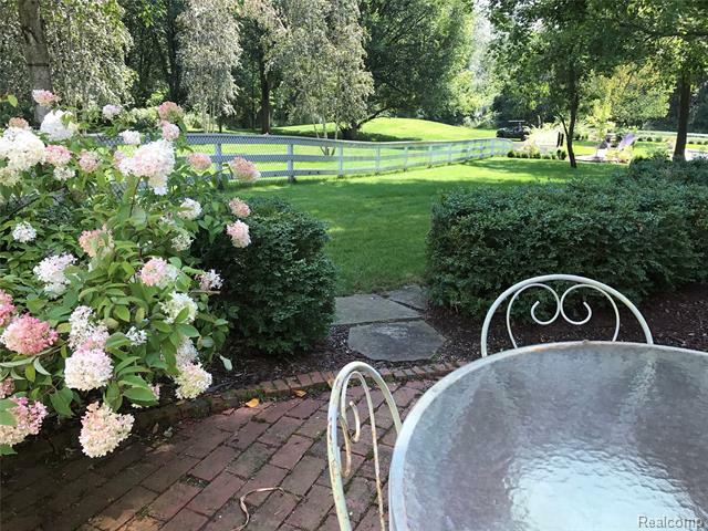 Property Photo: 13855 Peacock Road MI 48848
