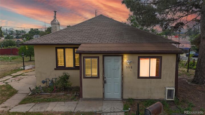 Property Photo: 598 S Navajo Street CO 80223