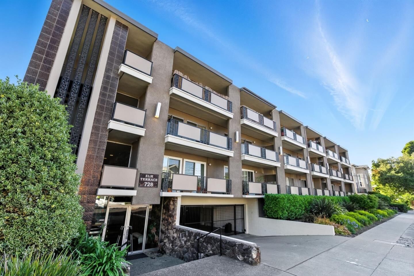 Property Photo: 728 Elm Street 205 CA 94070