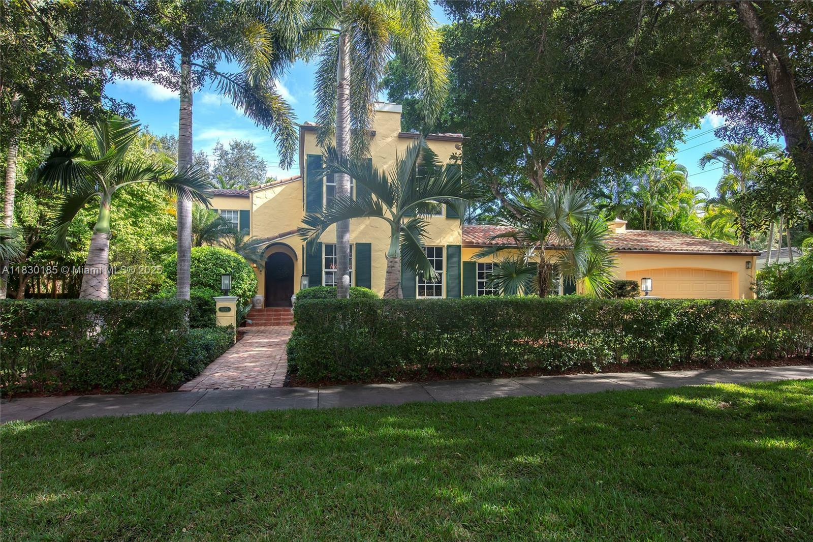 Property Photo:  6925 Camarin St  FL 33146 
