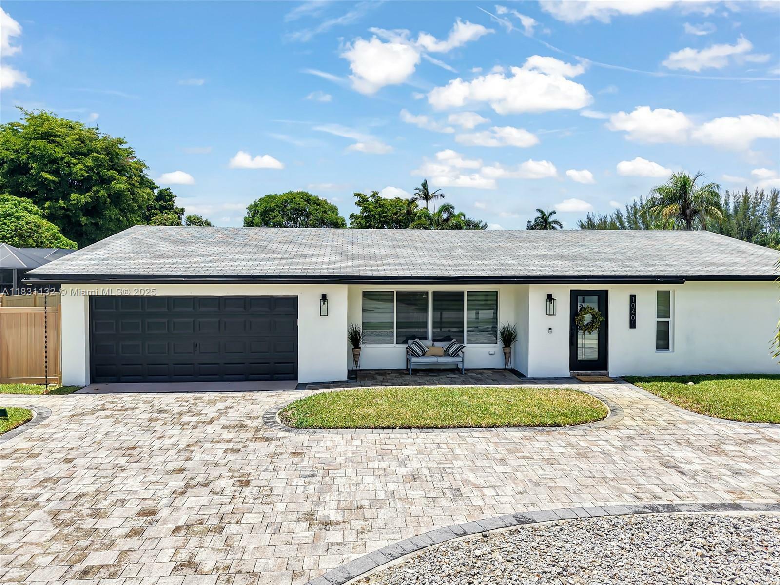10401 NW 21st St  Pembroke Pines FL 33026 photo