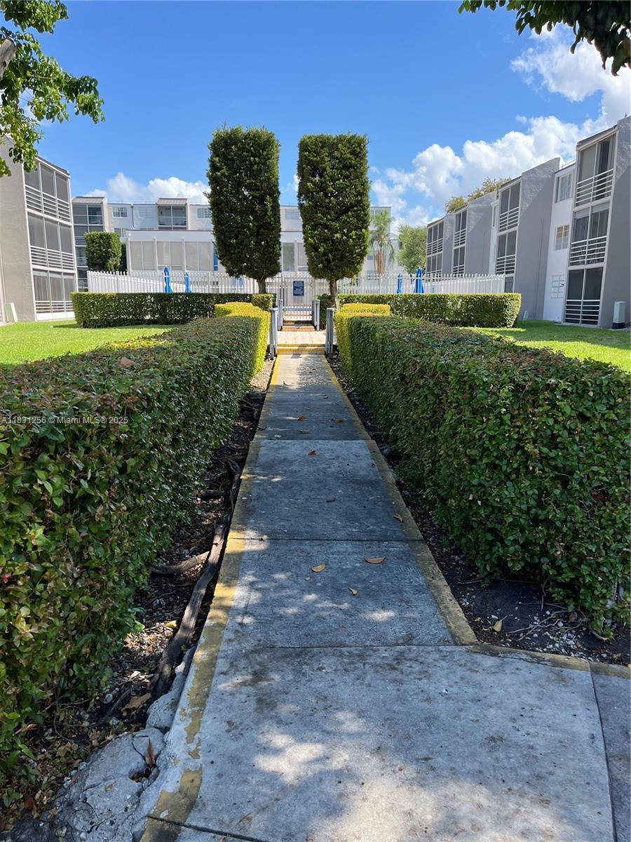 Property Photo: 14155 SW 87th St E103 FL 33183