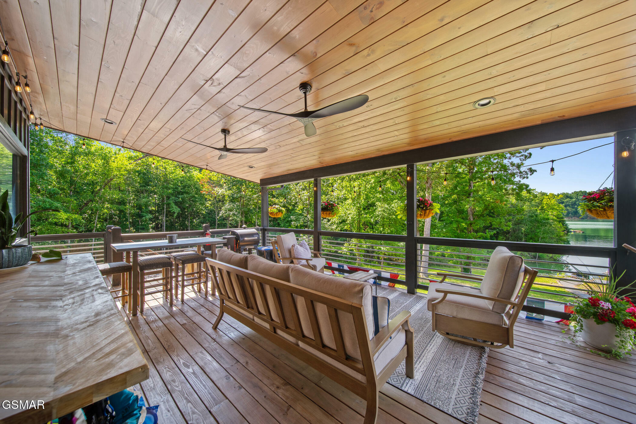 Property Photo: 2466 McQueen Way TN 37876