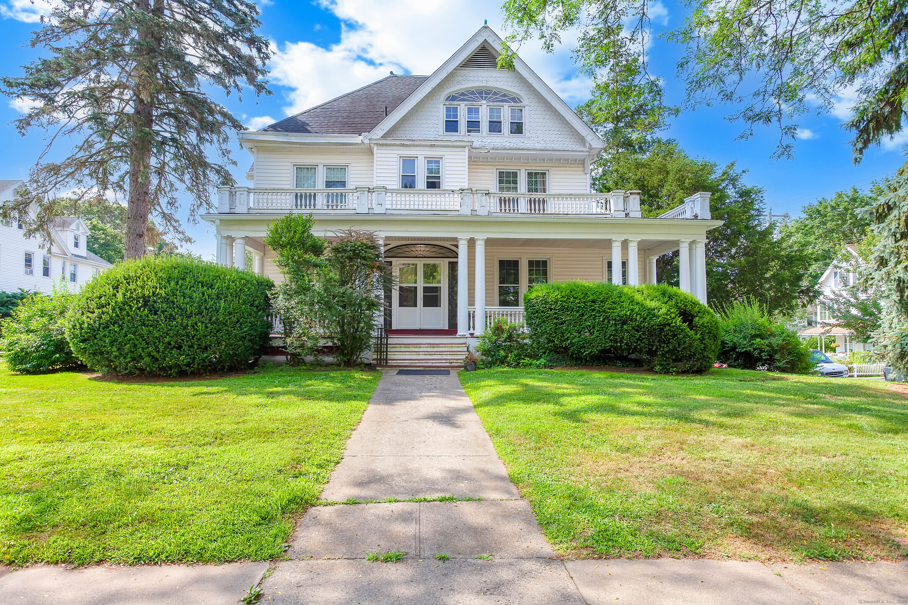 Property Photo:  75 South Main Street Apt A  CT 06405 