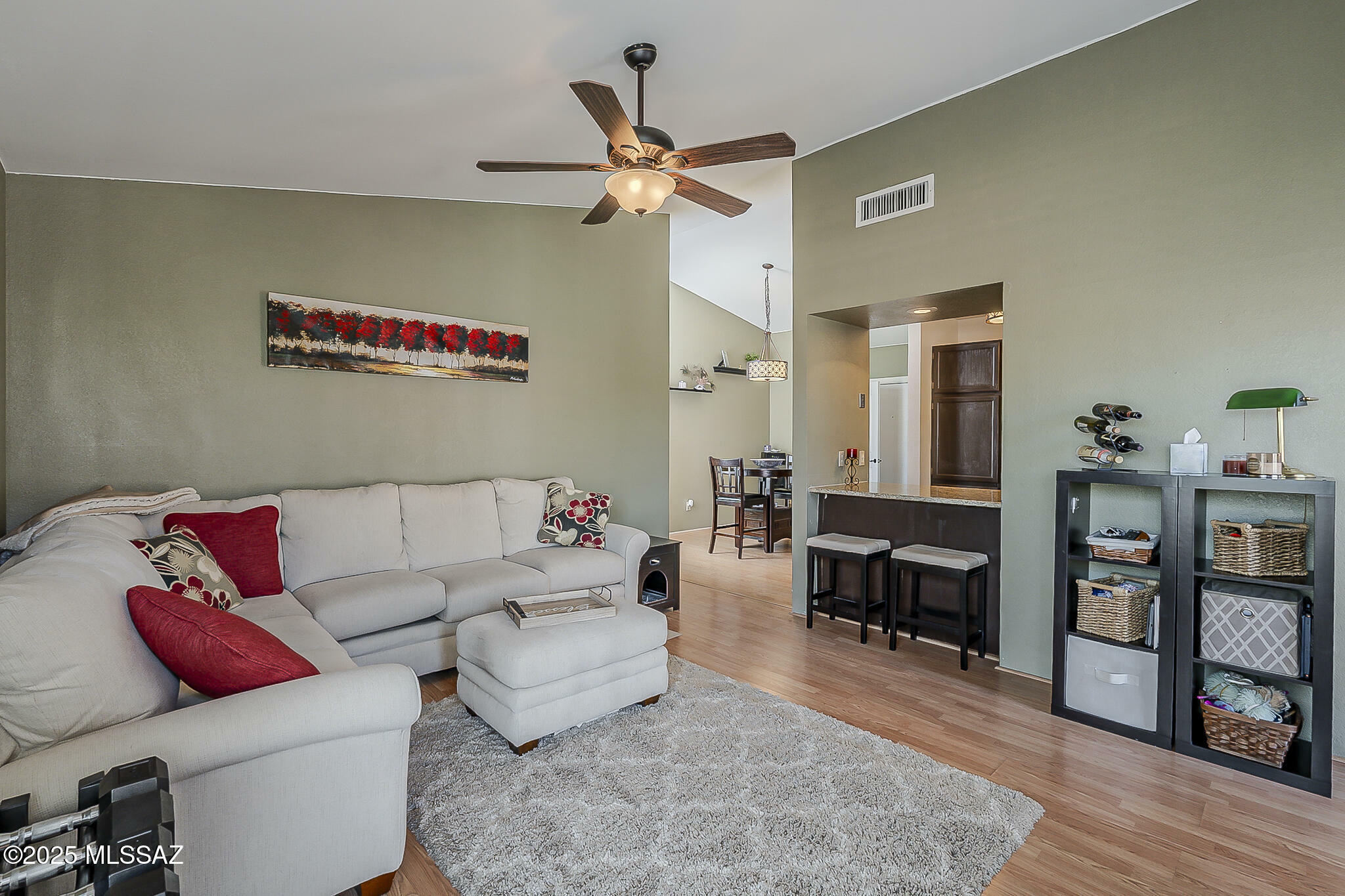 Property Photo:  6490 N Tierra De Las Catalinas 94  AZ 85718 
