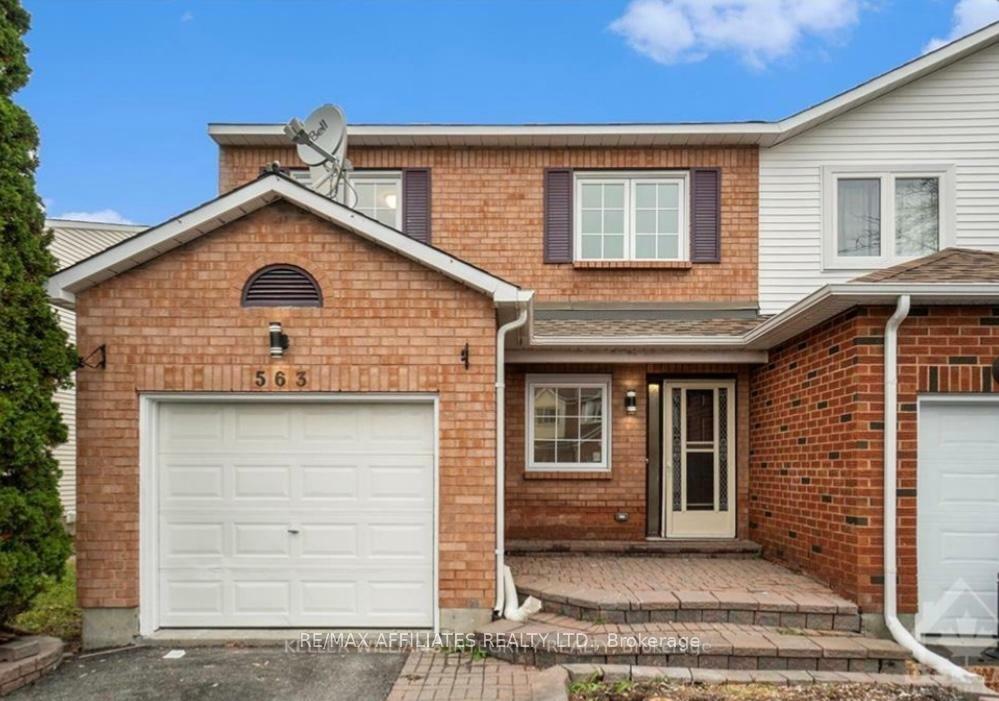 Property Photo:  563 Latour Crescent  ON K4A 1N6 