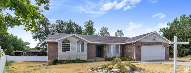 Property Photo:  8007 S 2550 E  UT 84405 