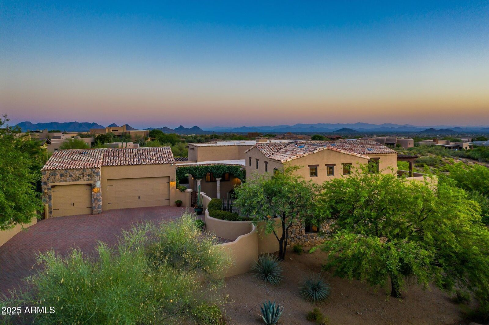Property Photo:  40039 N 107th Place  AZ 85262 