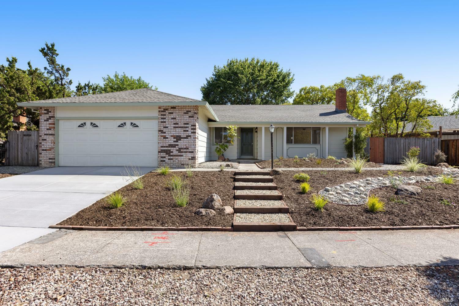 Property Photo: 2454 Appletree Drive CA 95403