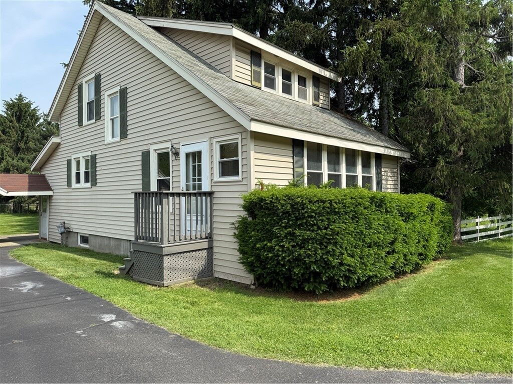 Property Photo:  1832 Pennsylvania Avenue  NY 14871 