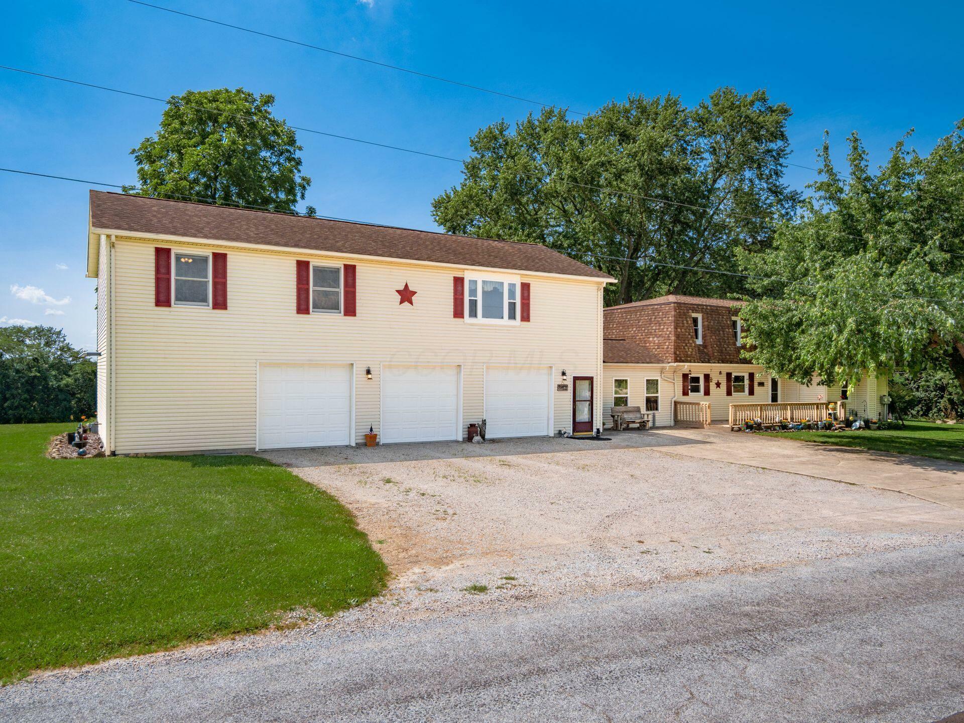 Property Photo: 4494 County Road 15 OH 43334