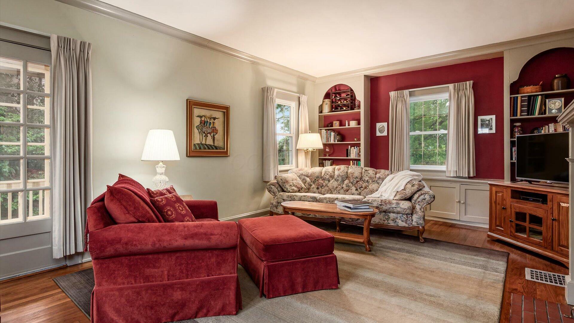 Property Photo:  644 Fairmont Avenue  OH 43701 