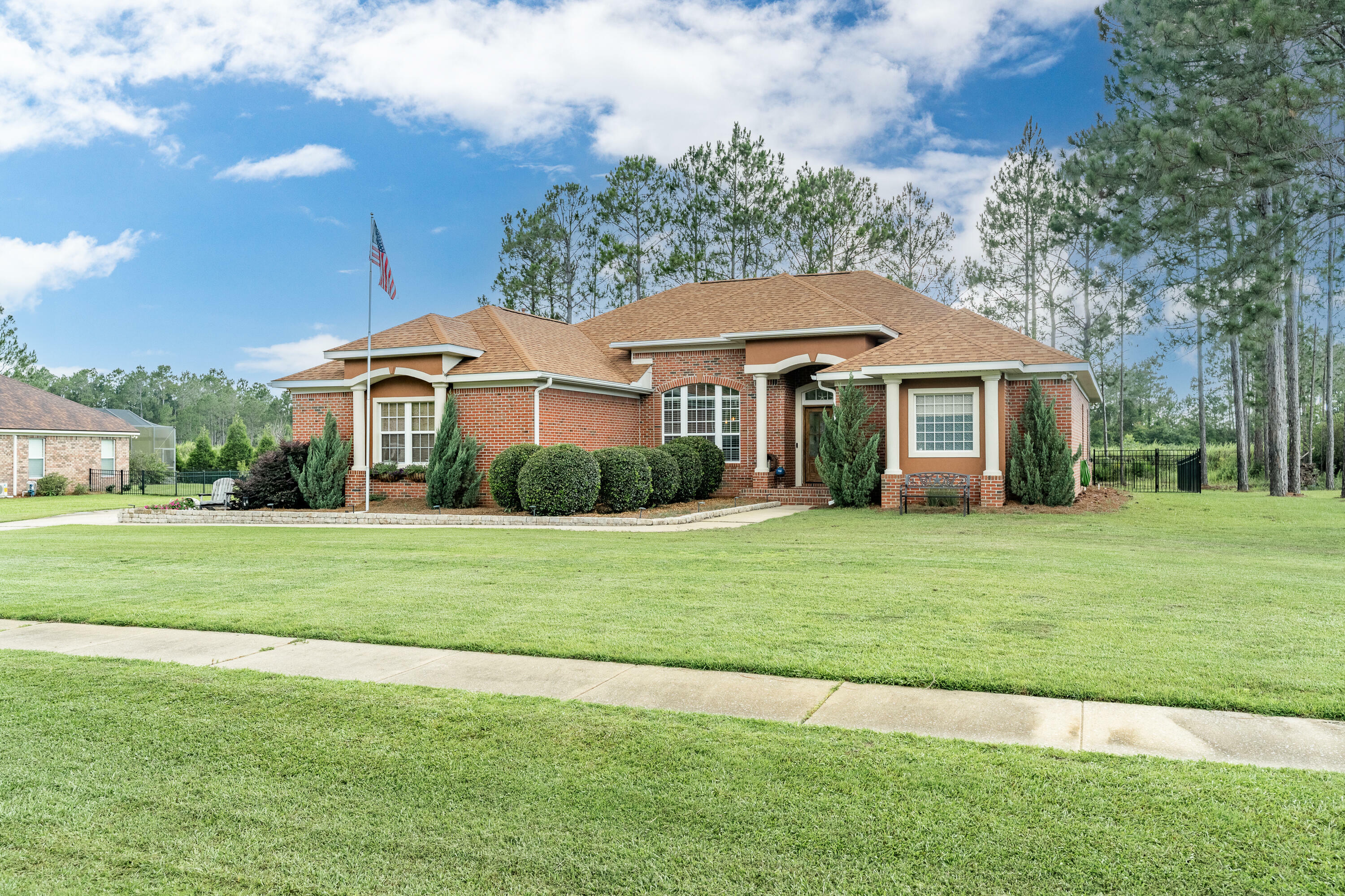 Property Photo: 180 Gulf Pines Court FL 32439