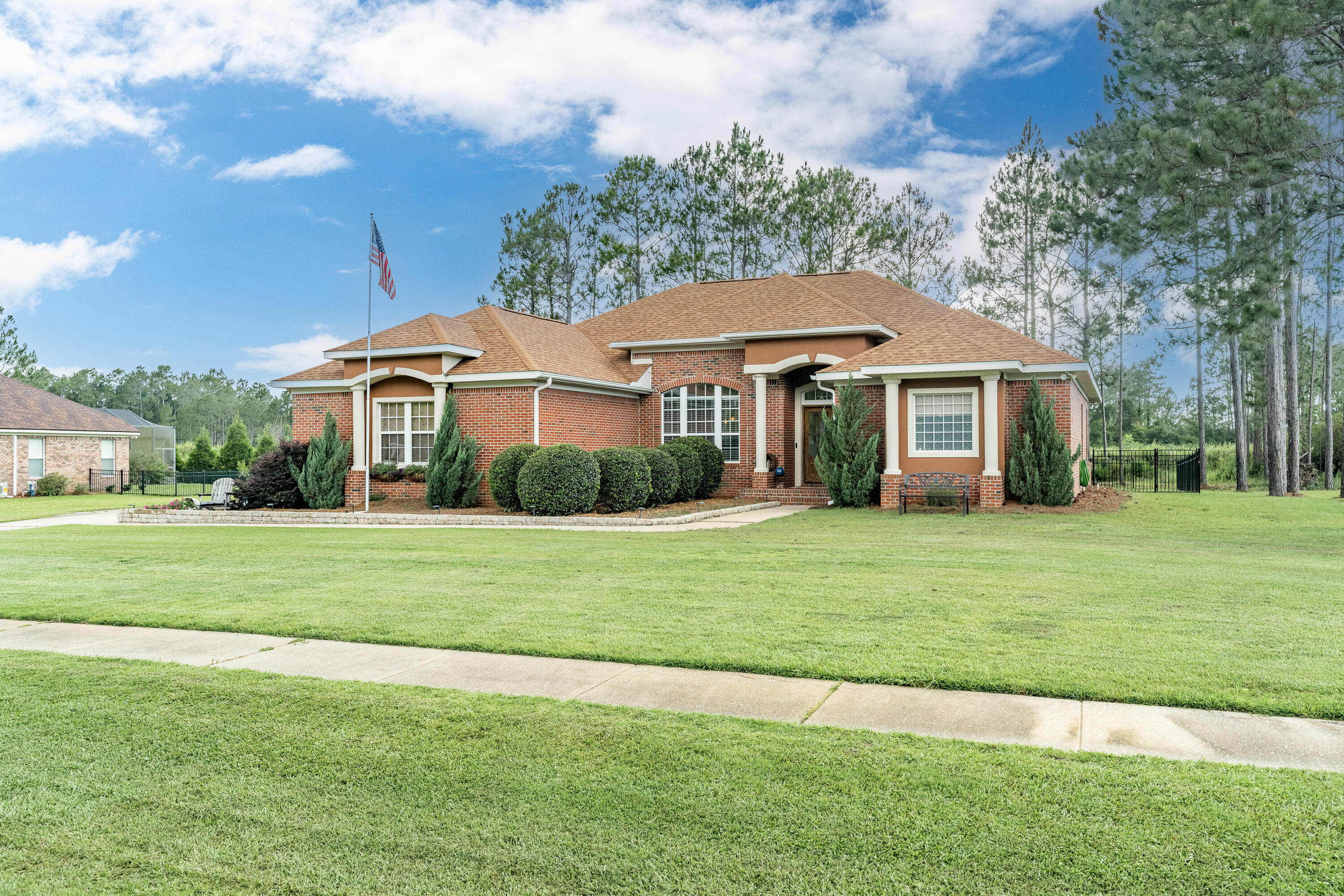 Property Photo:  180 Gulf Pines Court  FL 32439 