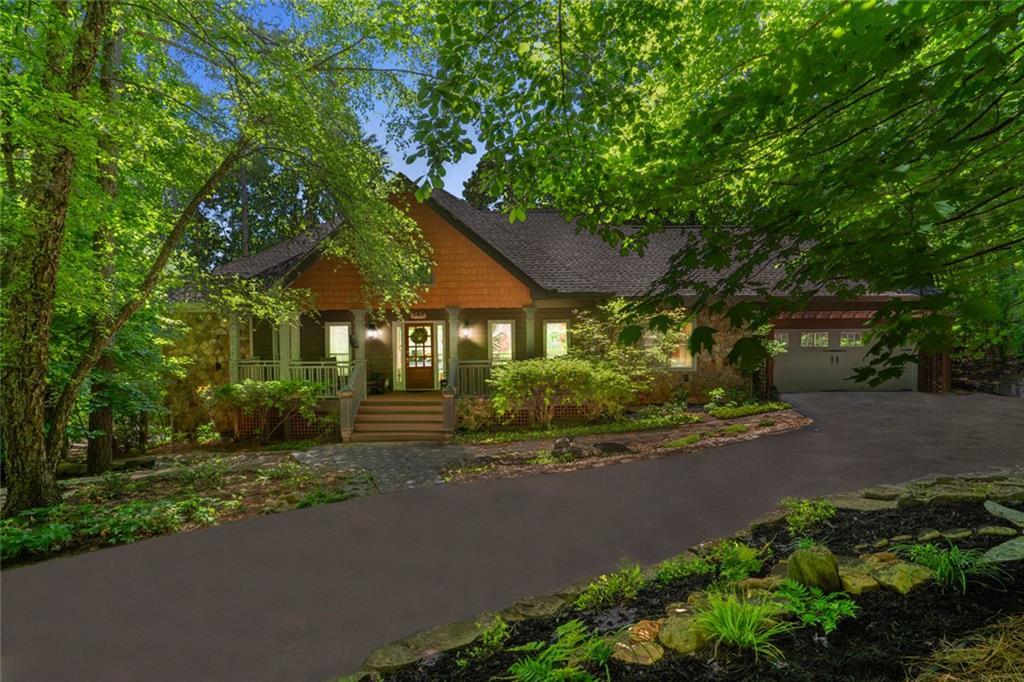 Property Photo: 144 Canacaught Place GA 30143
