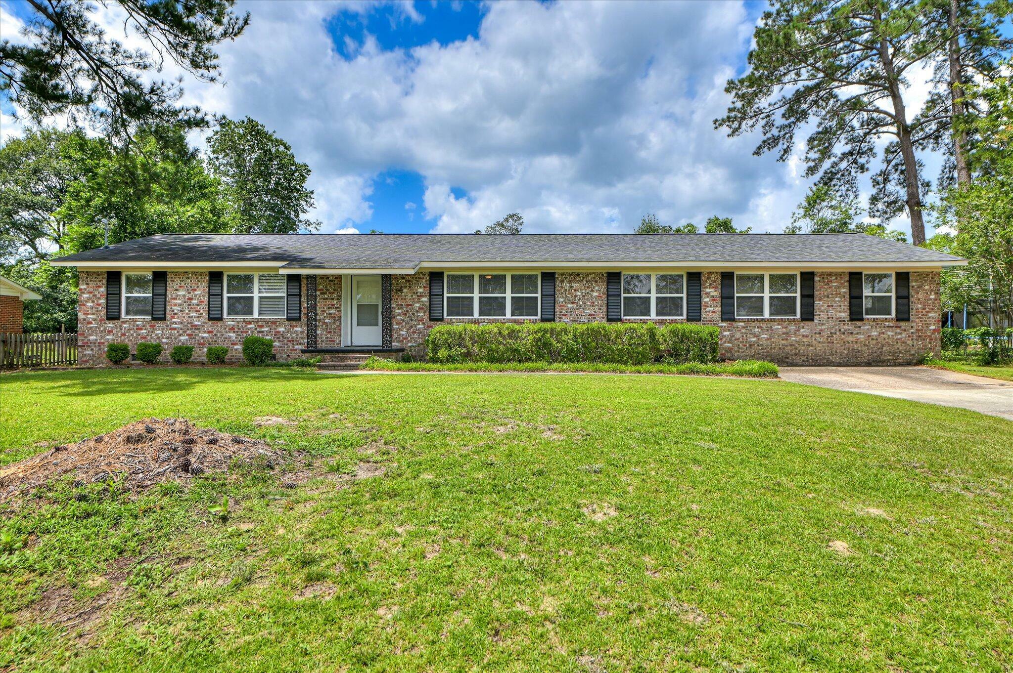 Property Photo: 231 Maywood Dr GA 30907