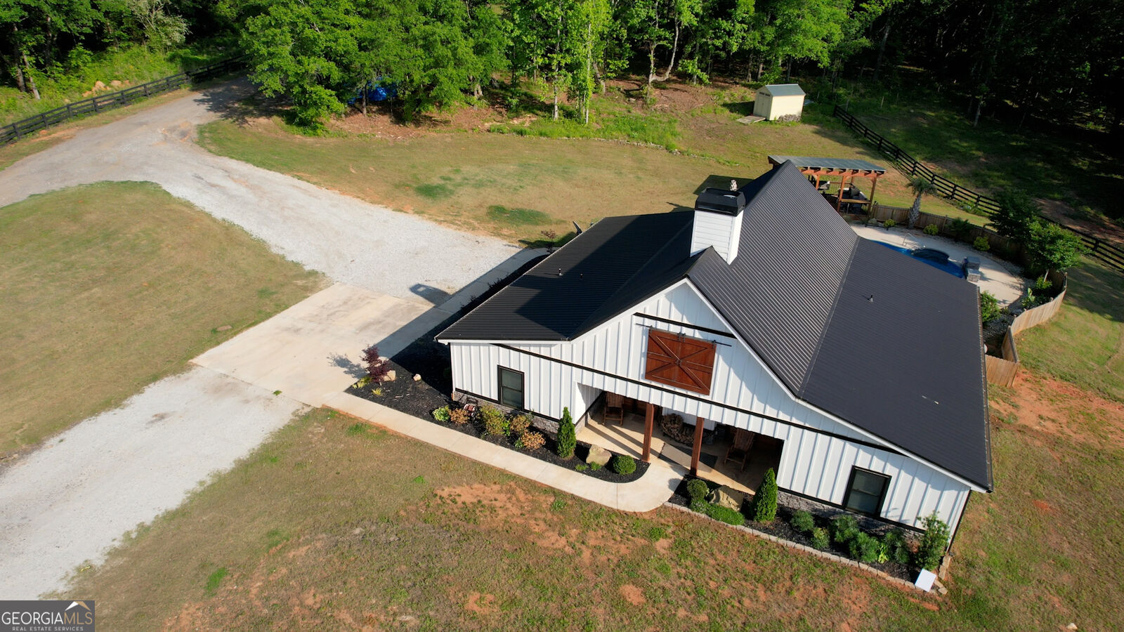 Property Photo:  540 Benton Road  GA 30014 