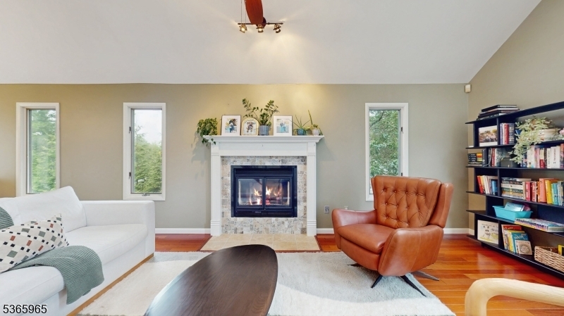 Property Photo:  51 Ditmars Cir  NJ 08844 