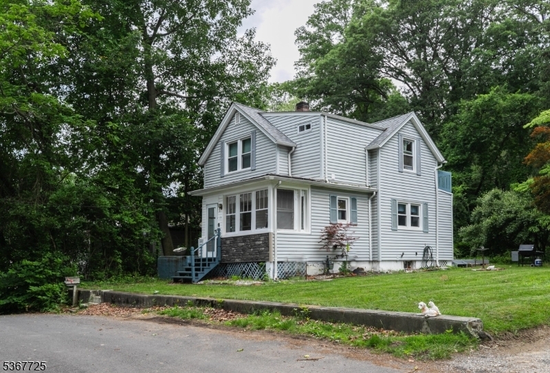 Property Photo: 15 Blakely Ave NJ 07801