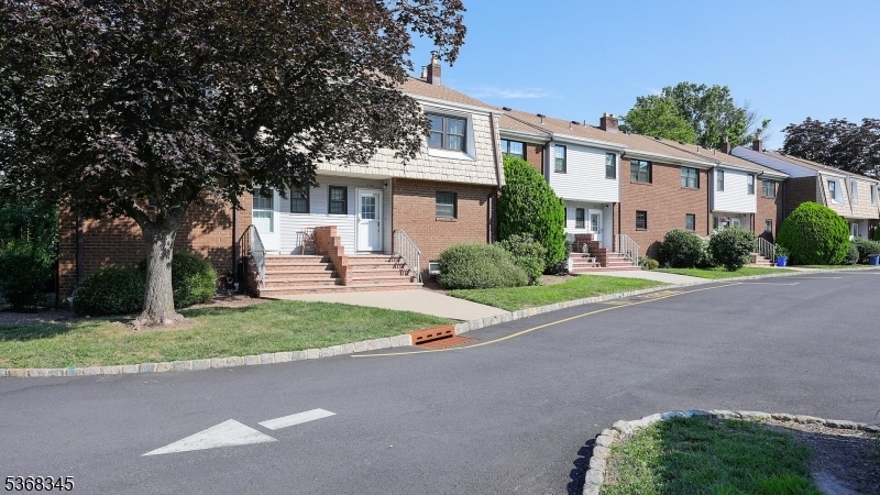 Property Photo: 1702 Regents Ct NJ 08844