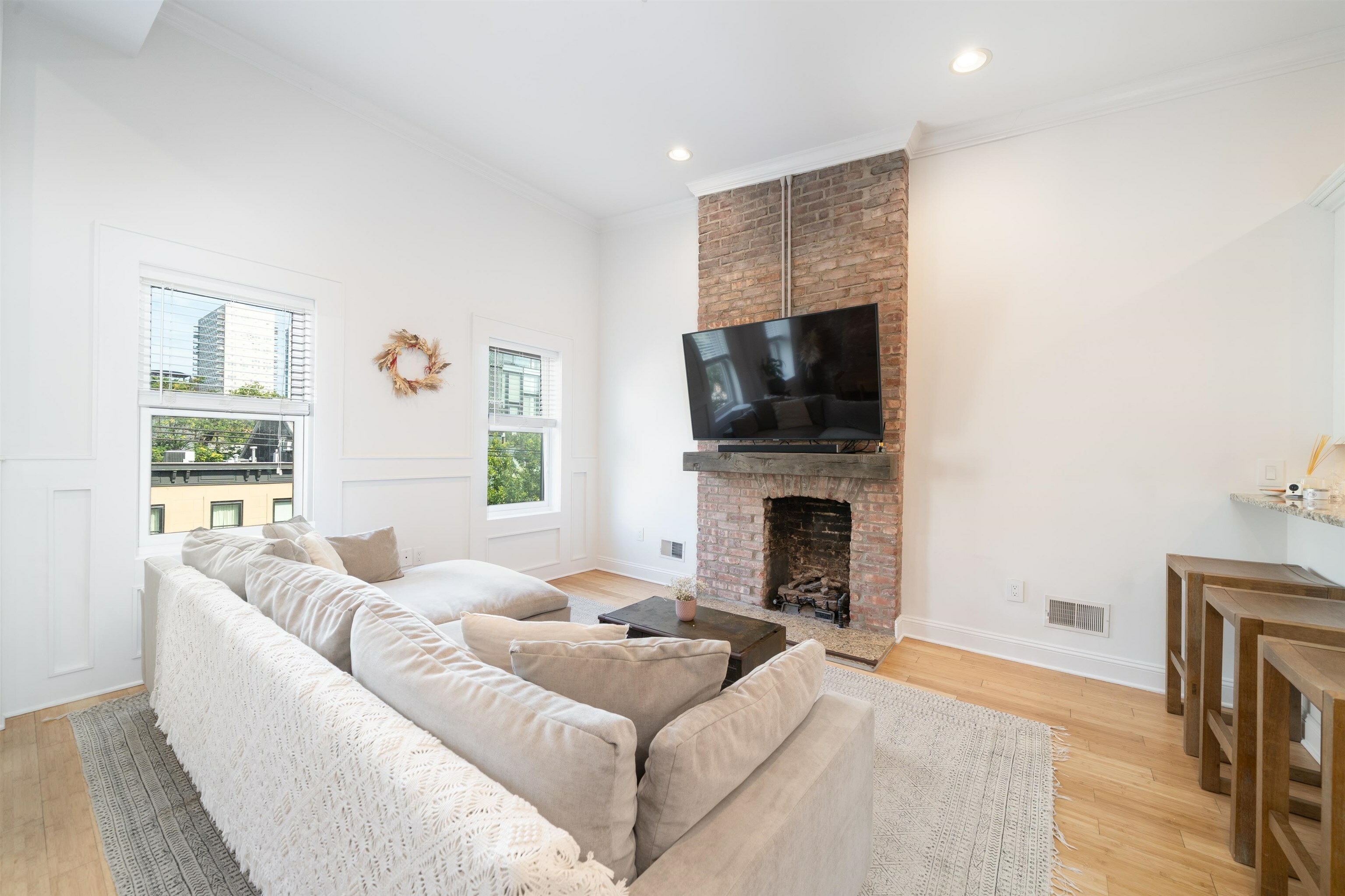 Property Photo:  328 Garden St 4  NJ 07030 