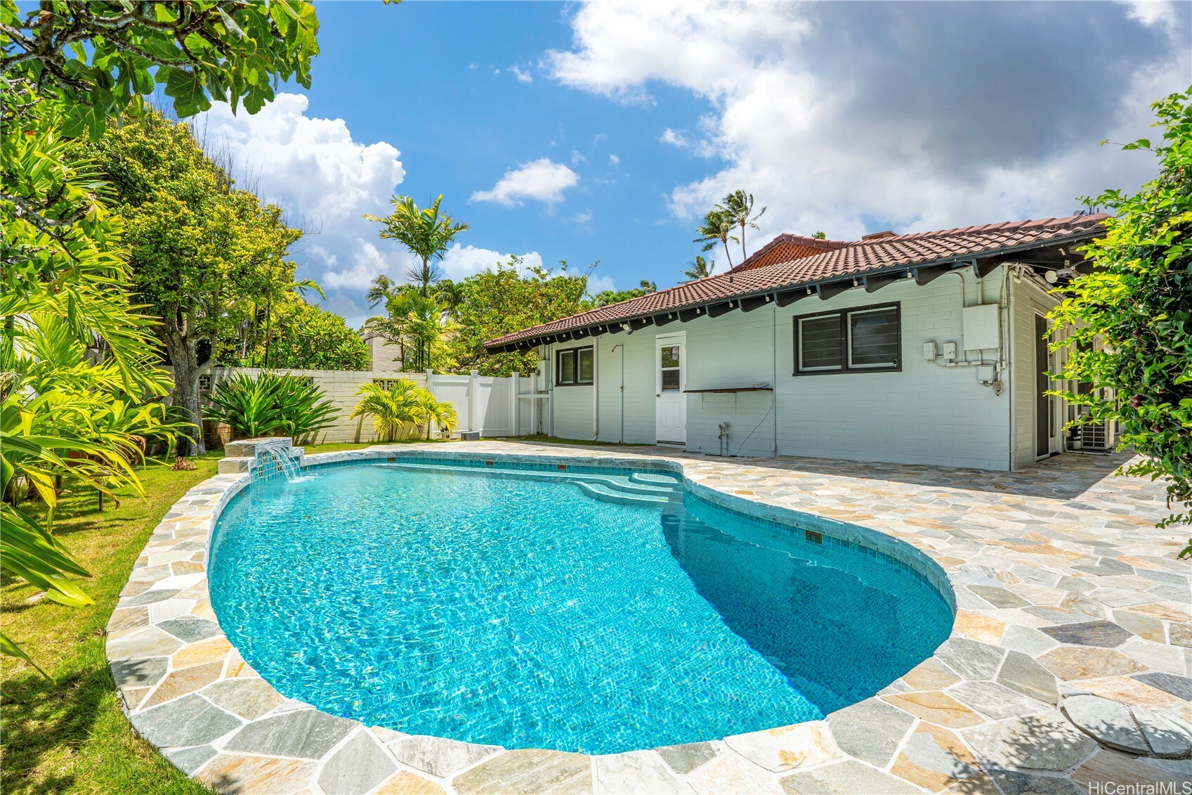 61 Kai One Place  Kailua HI 96734 photo