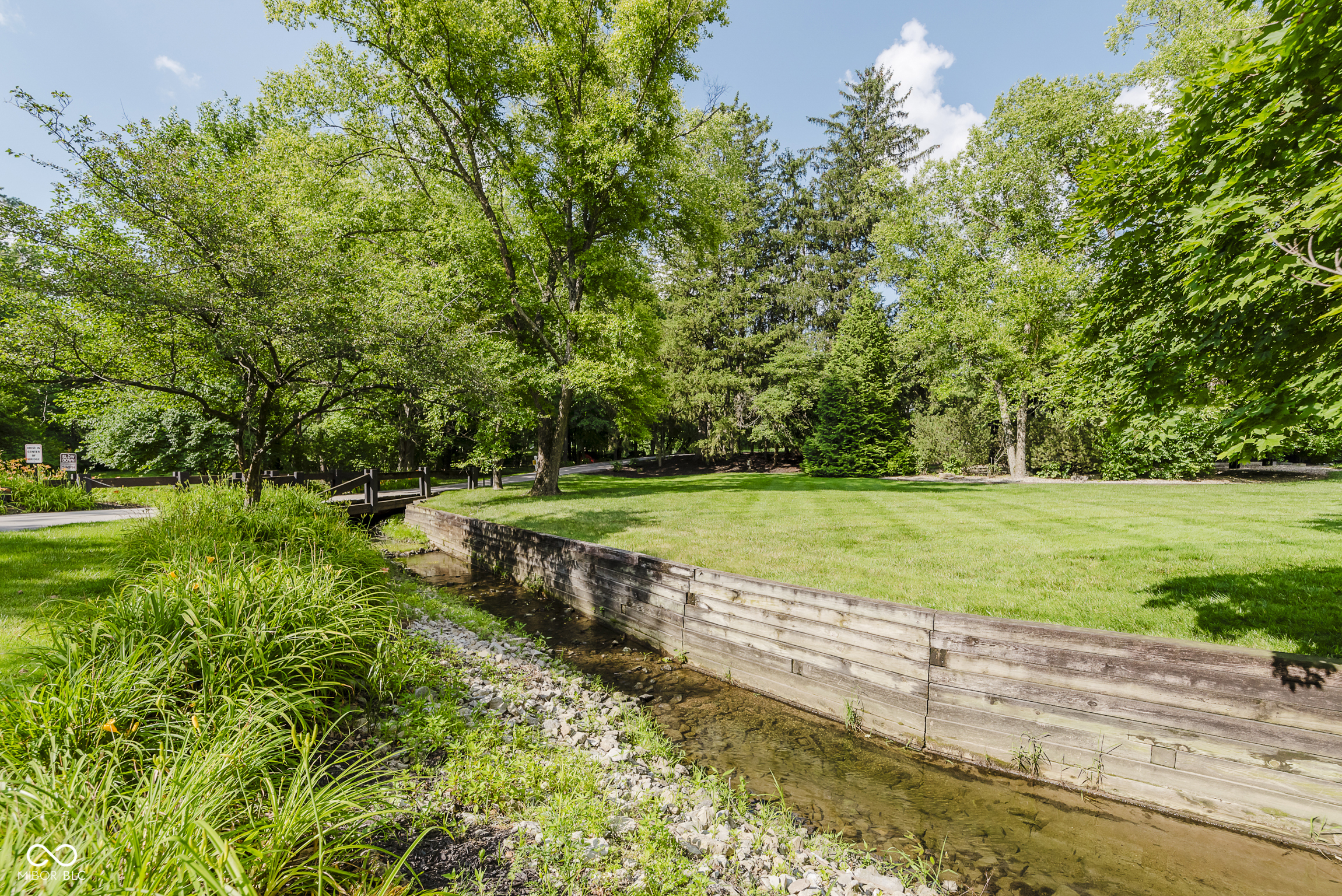 Property Photo:  1616 W 116th Street  IN 46032 