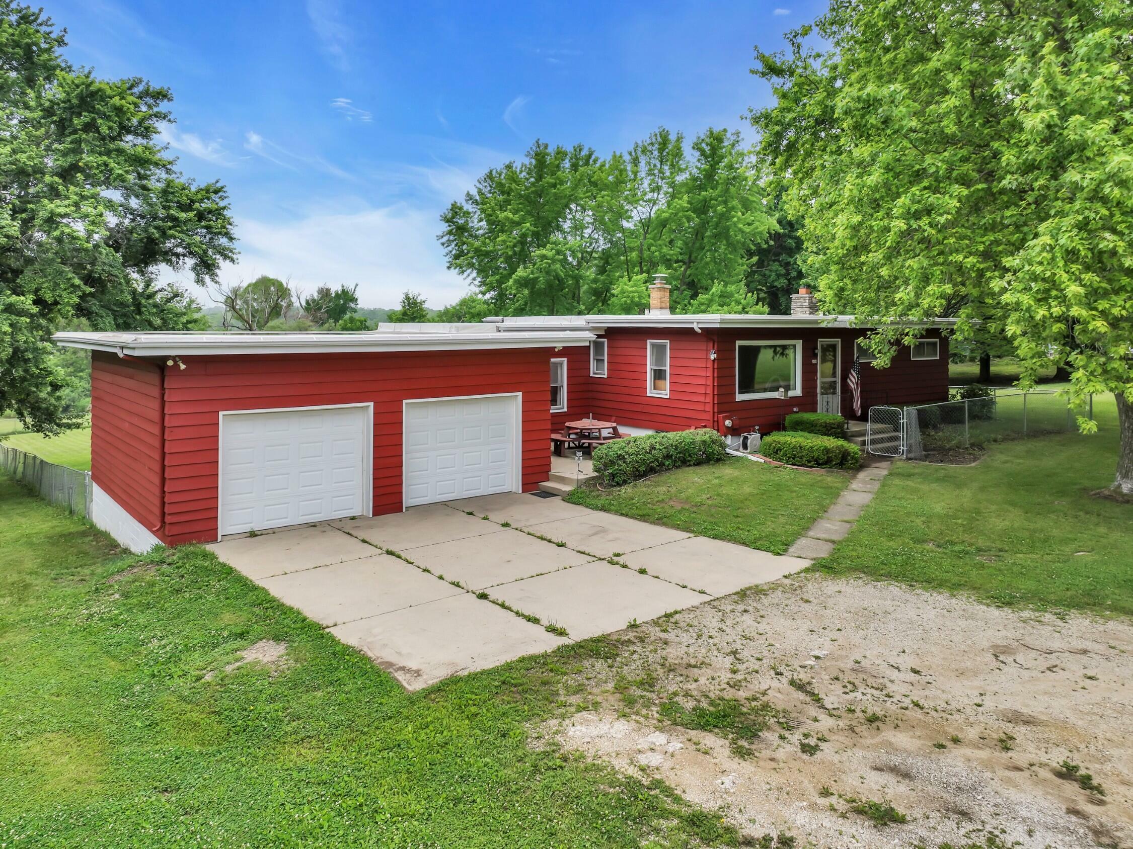 Property Photo: 630 S Wisconsin St WI 53190