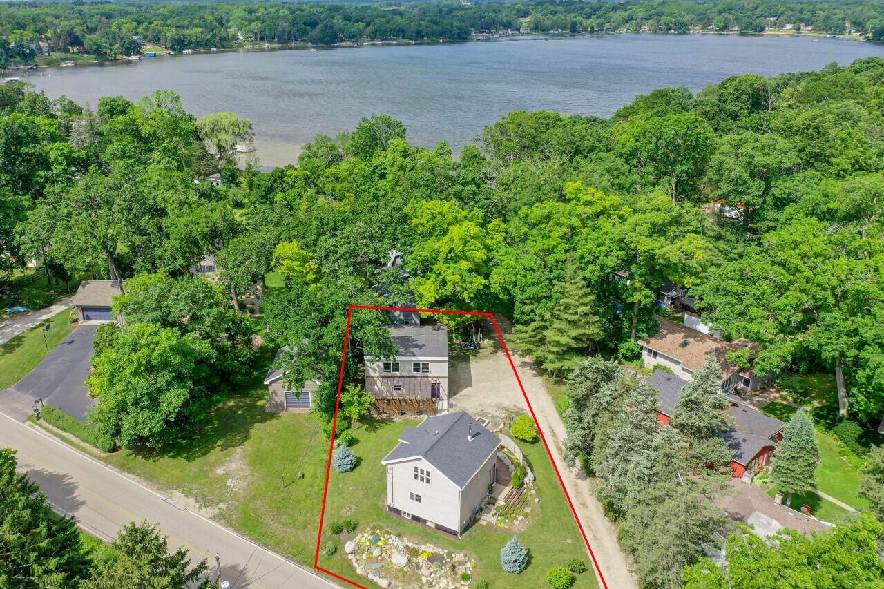 Property Photo: 7930 Park St WI 53105