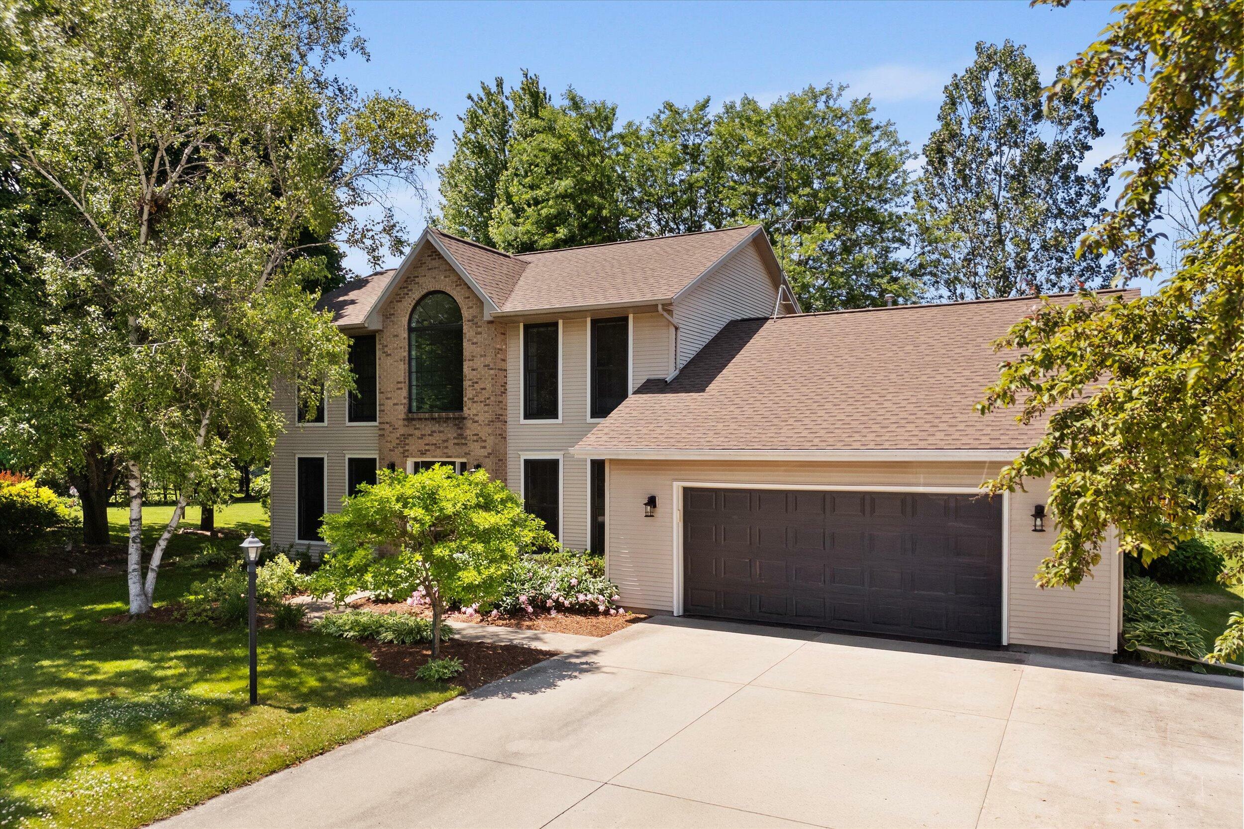 3912 Pineview Ct  Sheboygan WI 53083 photo