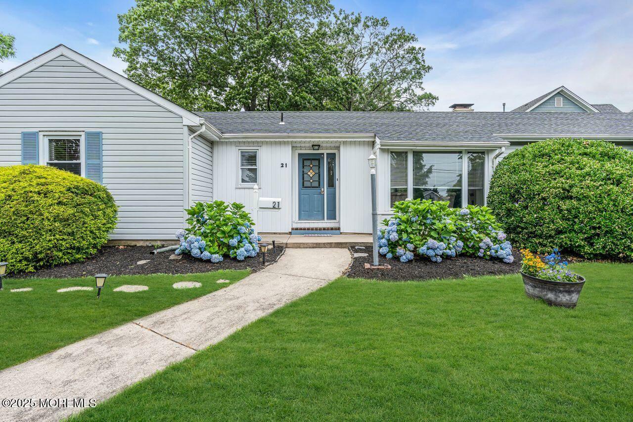 Property Photo: 21 Lenape Trail NJ 08724
