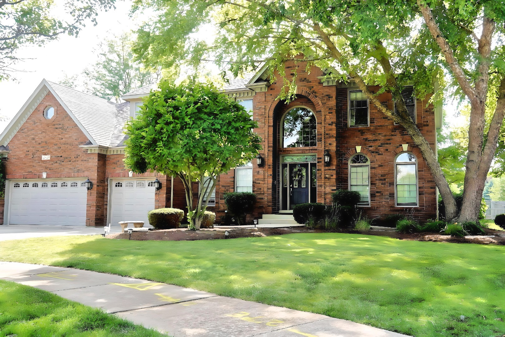 3919 Callander Court  Naperville IL 60564 photo