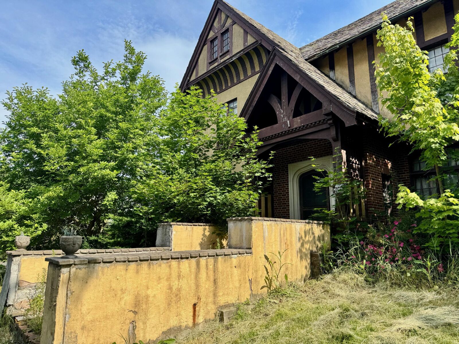 Property Photo:  89 Talbot Avenue  ME 04841 